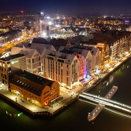 Flatbook - Center Granaria I * 格但斯克