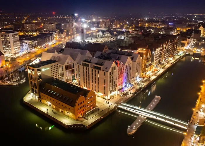 Flatbook - Center Granaria I * Gdańsk