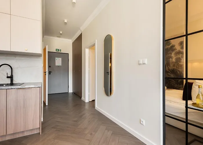 Flatbook - Center Granaria I Apartman